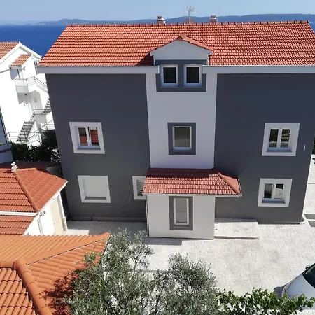 Apartment Nimaro Apartman, Okrug Gornji